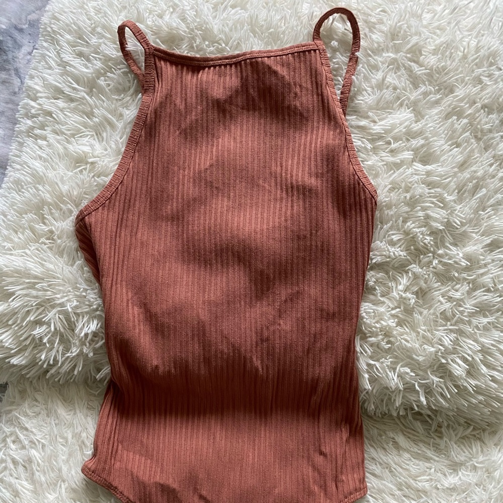 Aritzia - Wilfred backless bodysuit in XXS